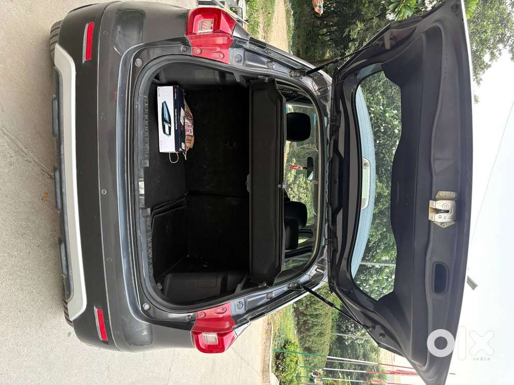 Maruti-suzuki Brezza 1.5 Zxi Turbo