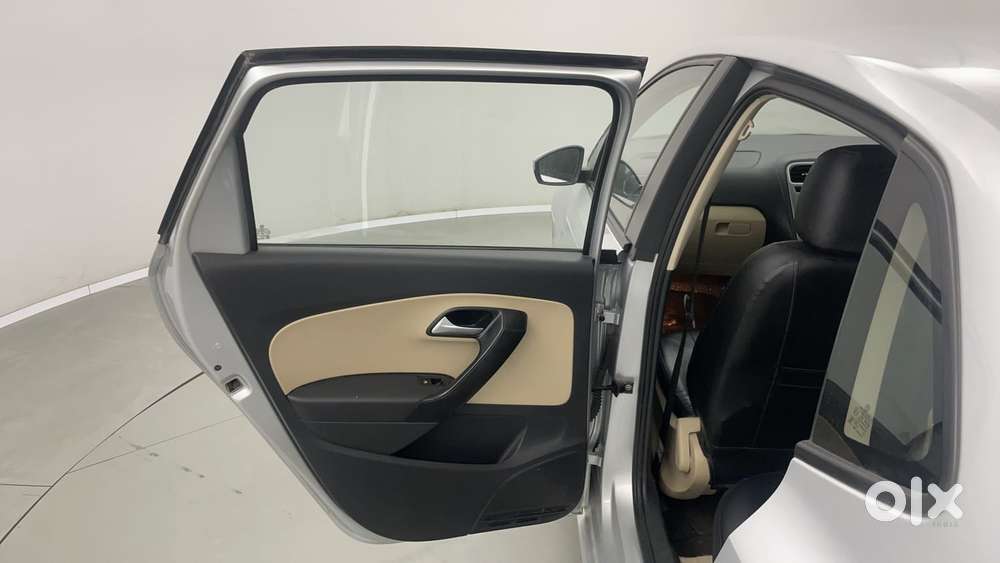 Volkswagen Ameo 1.0 Mpi Highline Plus, 2018, Petrol