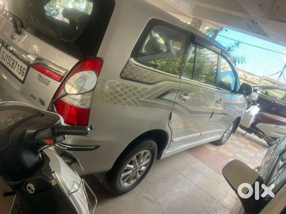 Toyota Innova Diesel 2014