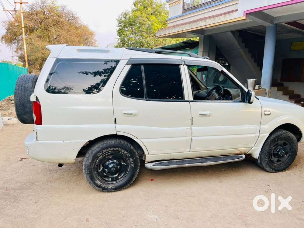 Tata Safari 2014 Diesel 90000 Km Driven