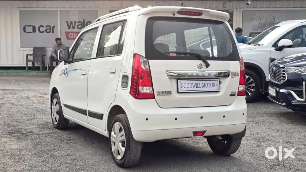 Maruti Suzuki Wagon R 1.0 Vxi Amt, 2017, Petrol