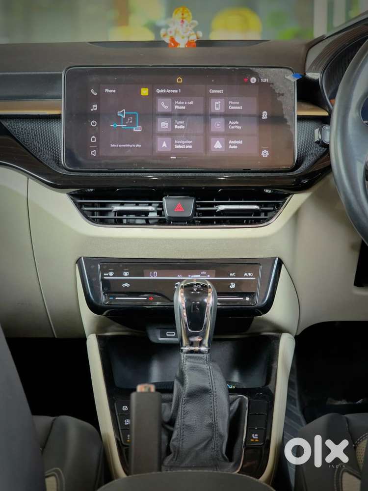 Skoda Slavia 1.0 Tsi Style At, 2022, Petrol