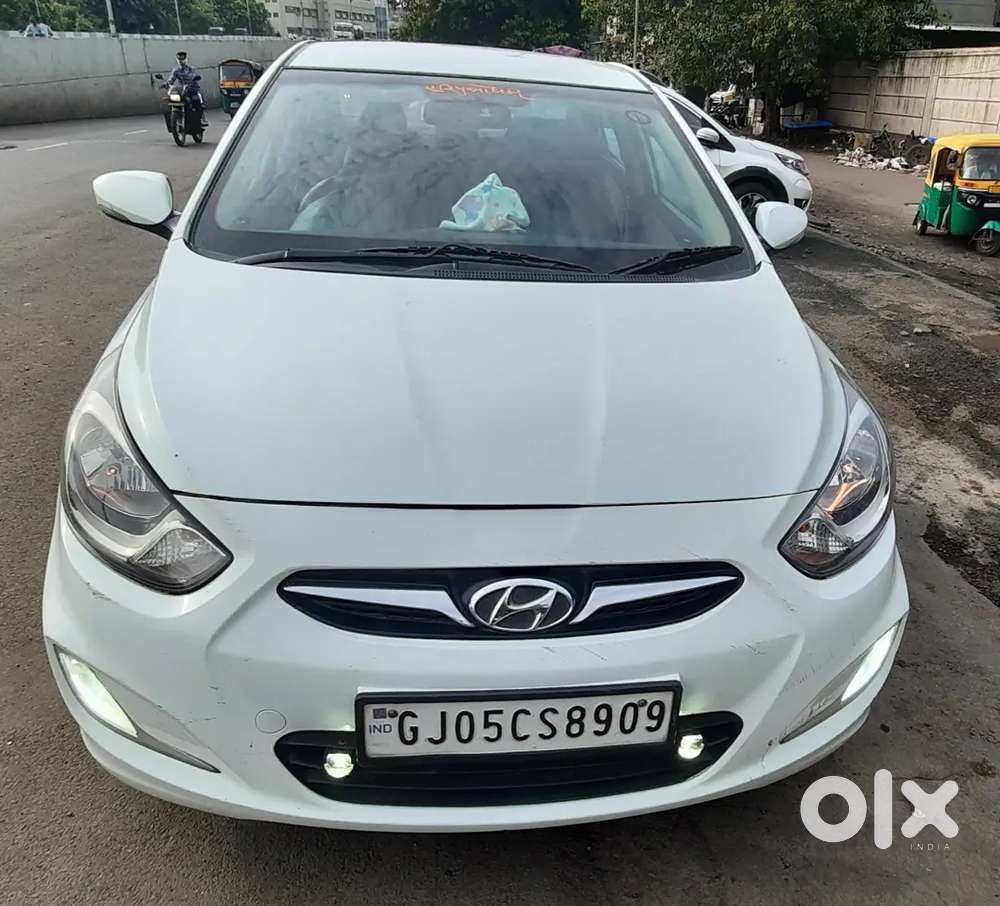 Hyundai Verna Fludic Top Model