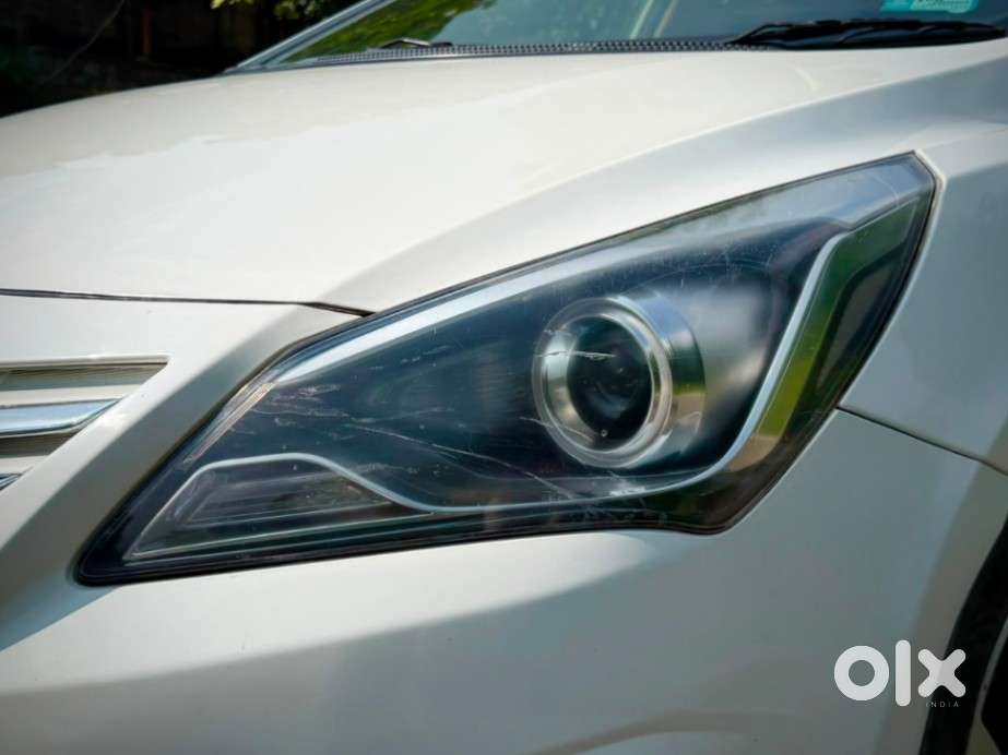 Hyundai Verna 1.6 Sx Vtvt, 2016, Petrol