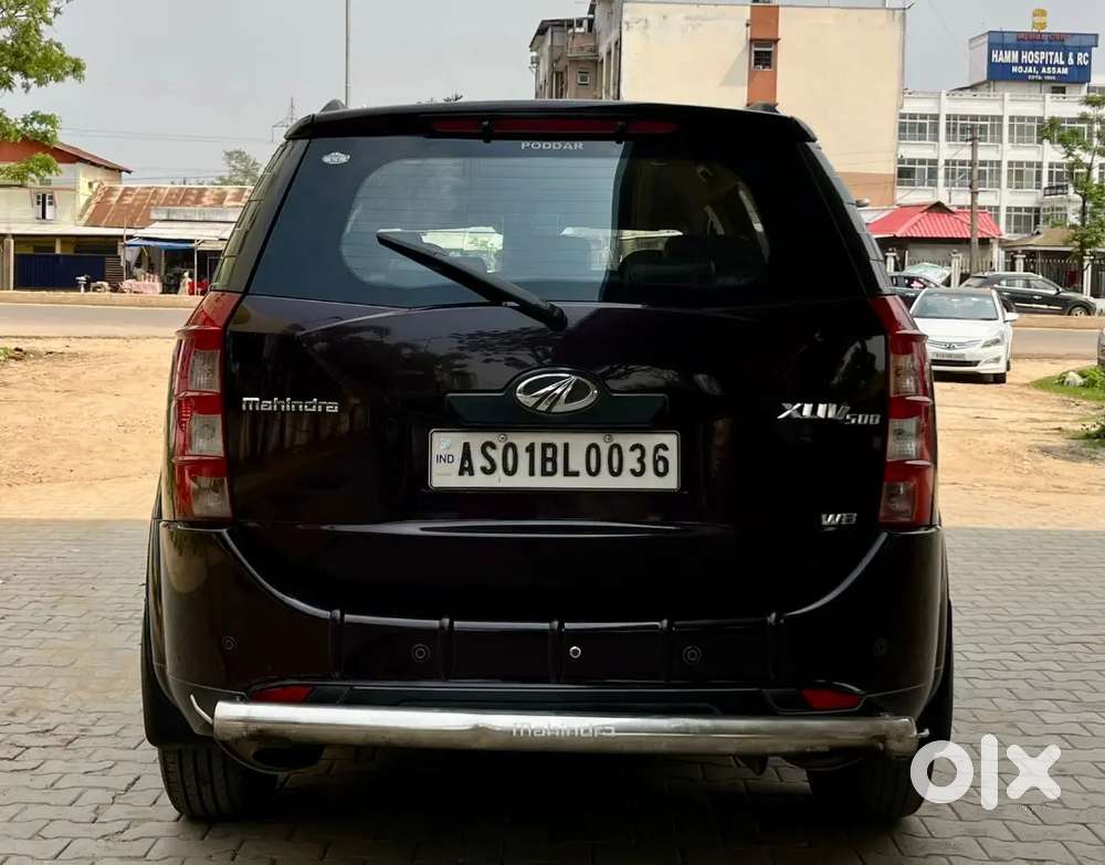 Mahindra Xuv500 2014 Diesel 98000 Km Driven