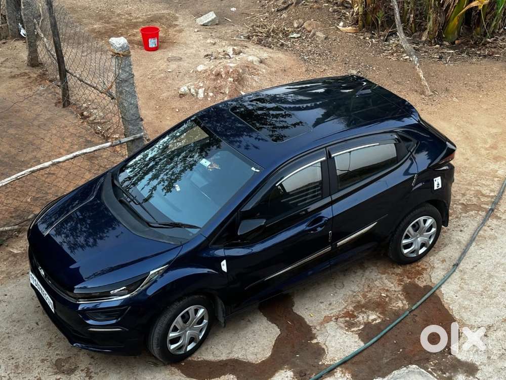 Tata Altroz Xm(s) Petrol – Nov 2023  35,000 Km  1st Owner  ₹7,00,00