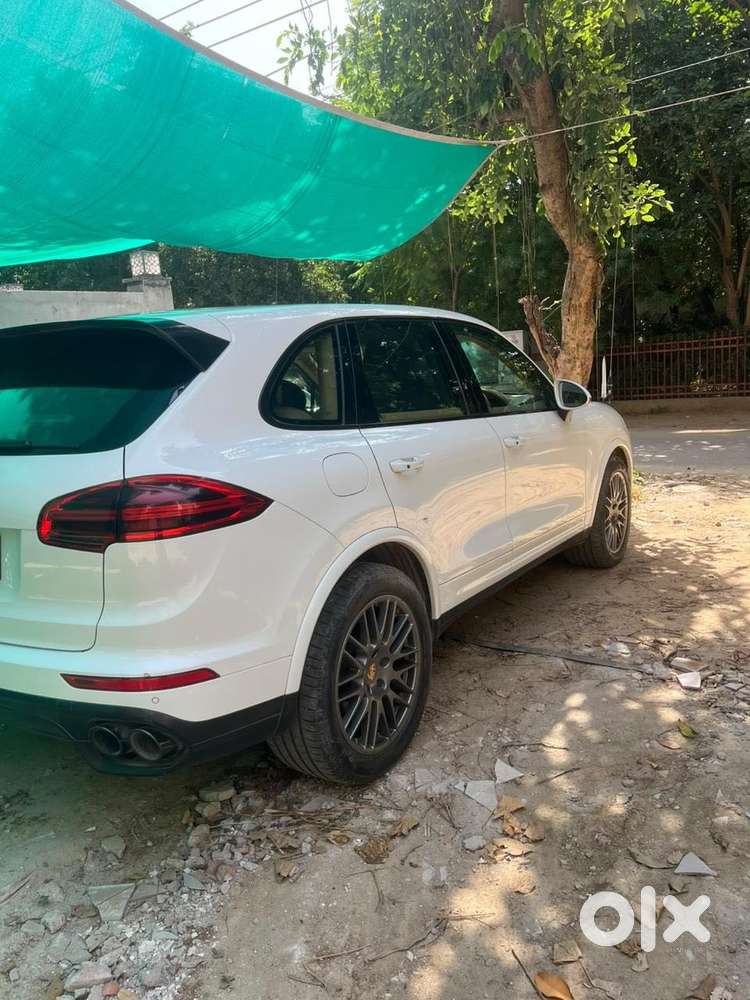 Porsche Cayenne Base, 2018, Petrol