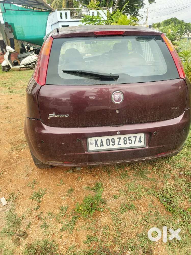 Fiat Punto 2011 Diesel 85000 Km Driven