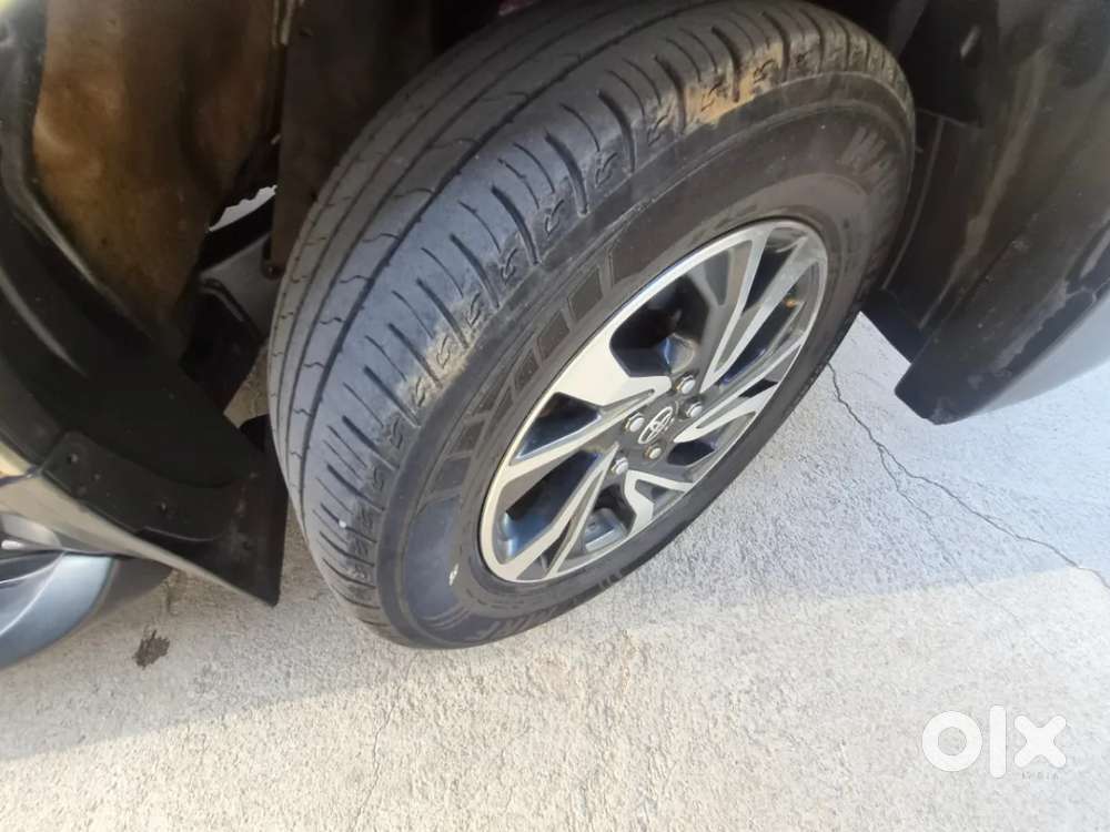 Toyota Innova Crysta [2020-ongoing] 2.4 Gx 8 Str, 2021, Diesel