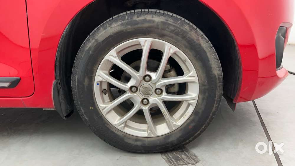Maruti Suzuki Swift Amt Zxi, 2018, Petrol