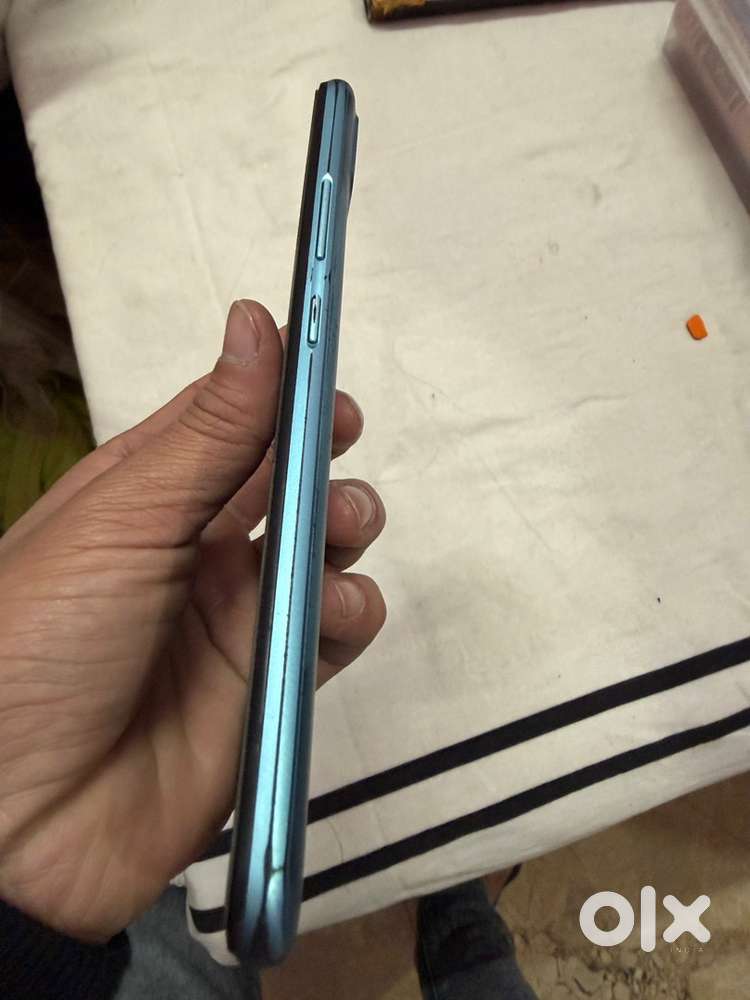 Absolutely fine - Mobile Phones in Jamalpur, Aligarh - 1831569690