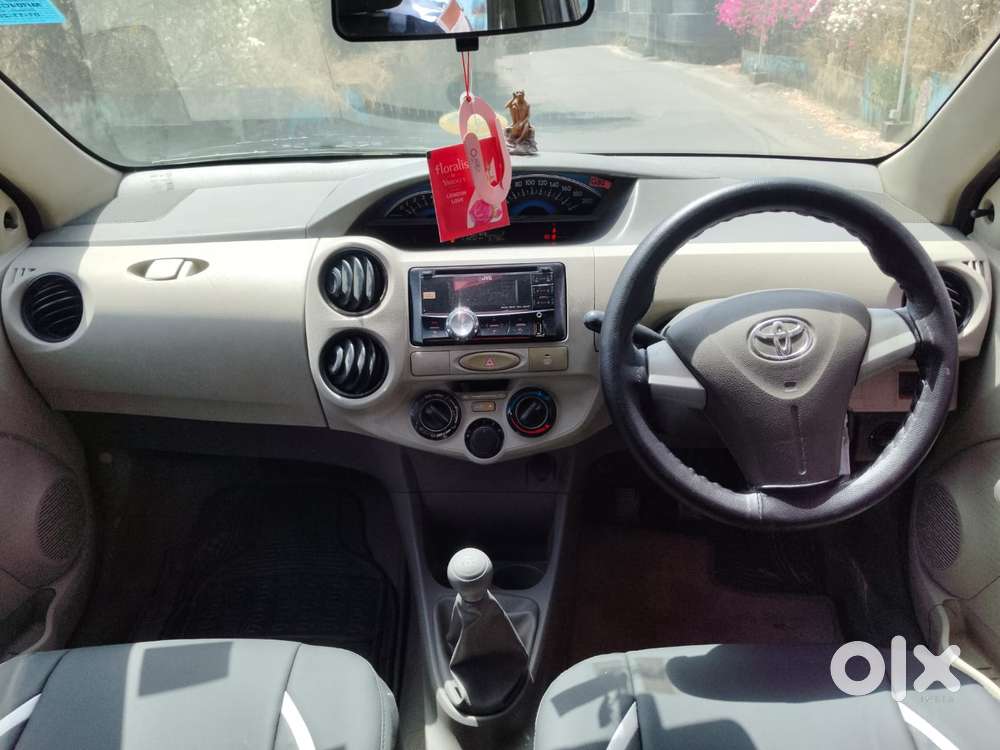 Toyota Etios Liva 2013-2014 G, 2014, Petrol