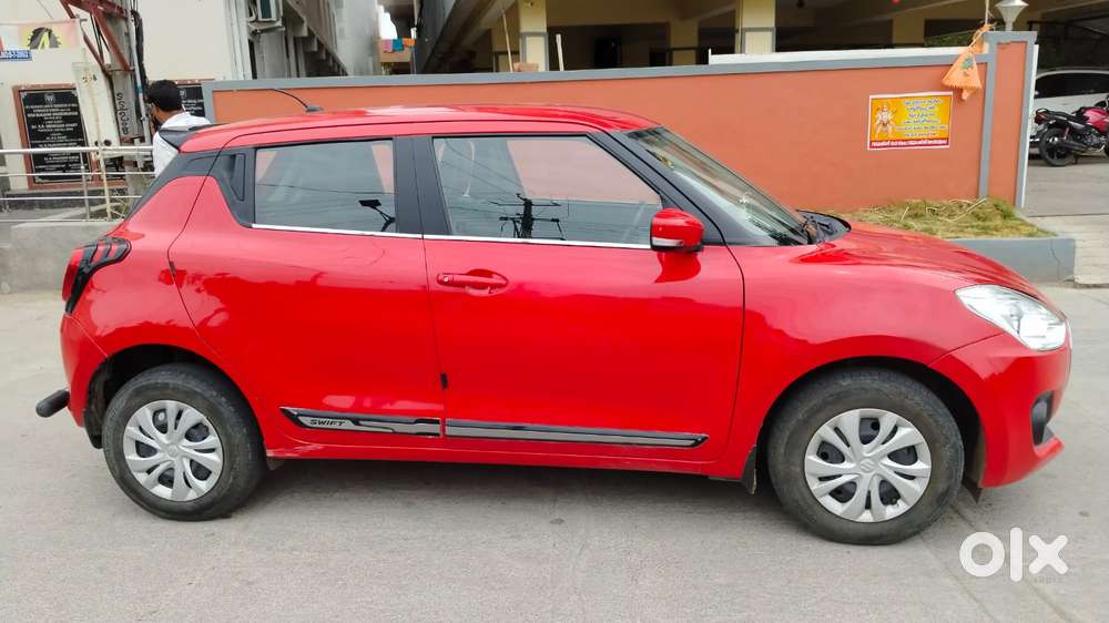 Maruti Suzuki Swift Vvt Vxi, 2022, Petrol