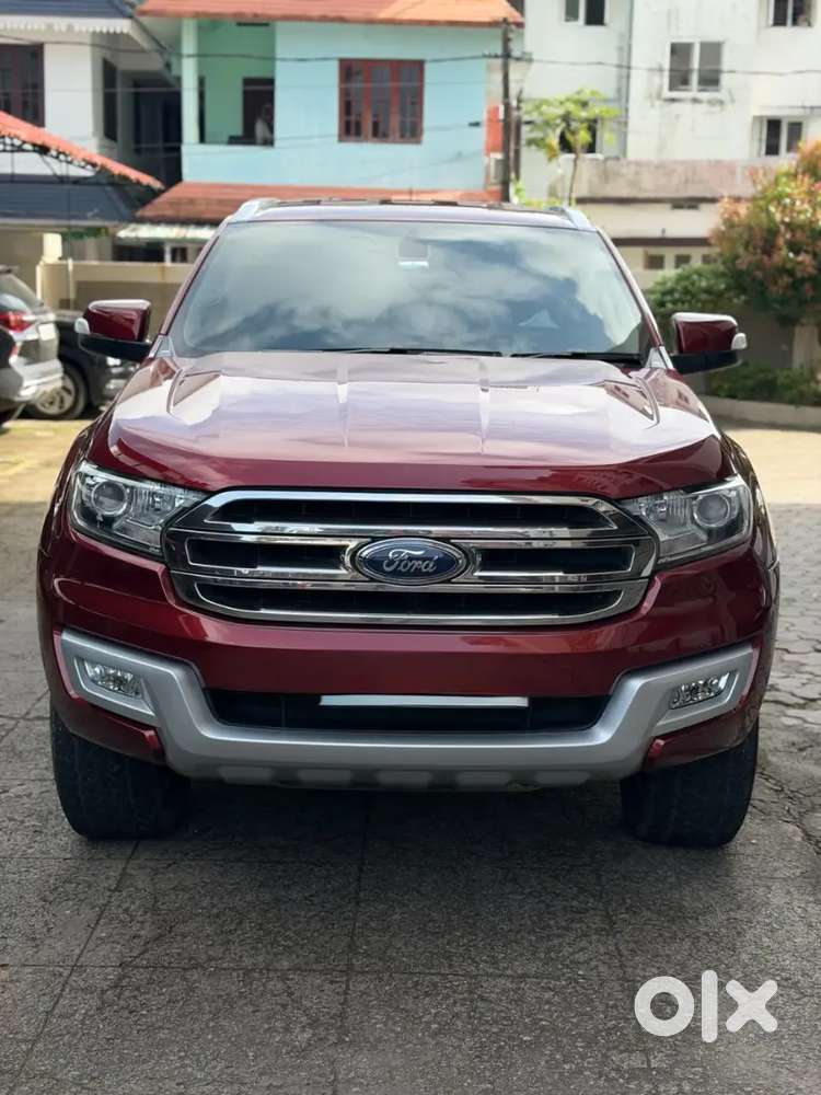 Ford Endeavour 2.2 Titanium At  2016 Model  2017 Registered