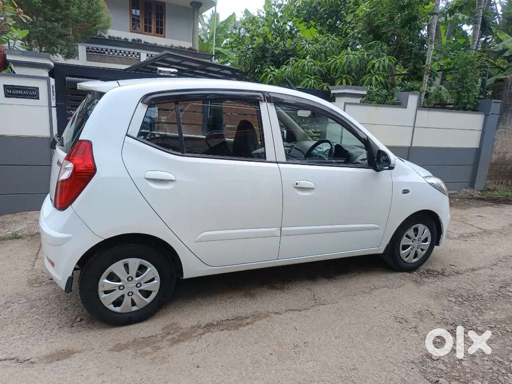 Hyundai I10 2011 Petrol 52000 Km Driven
