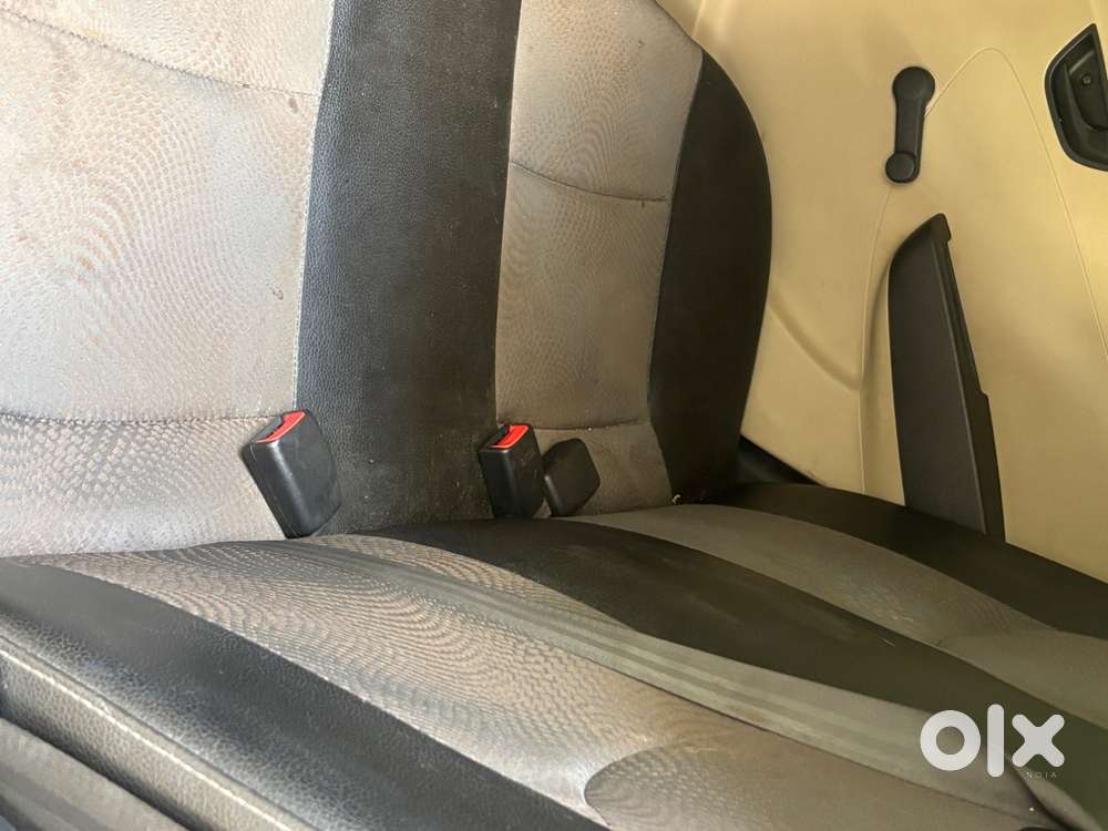 Less Driven Hyundai Eon Magna + Bsiv
