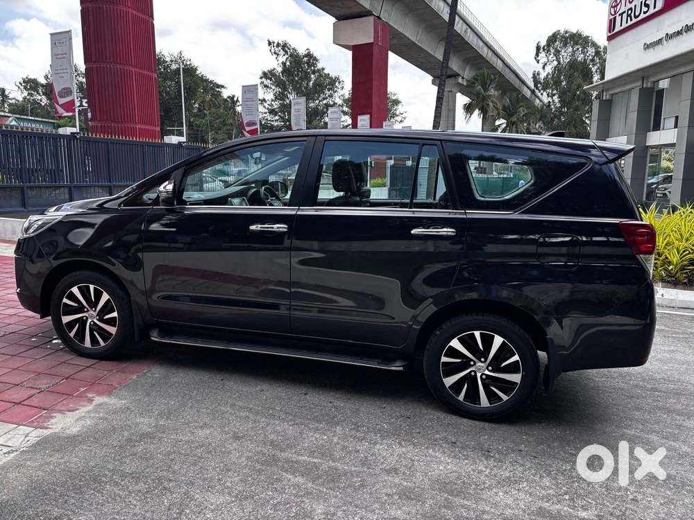Toyota Innova Crysta [ ] 2.4 Zx At 7 Str, 2021, Diesel