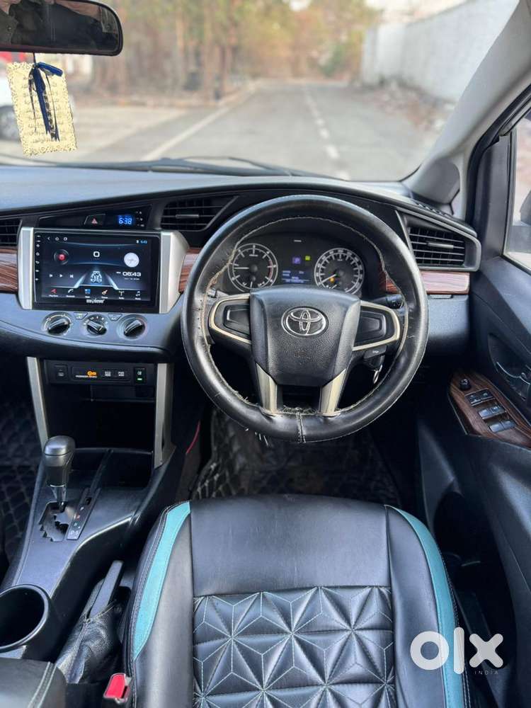 Toyota Innova Crysta 2.8 Zx At, 2016, Diesel