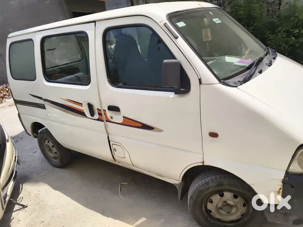 Maruti Suzuki Eeco 2017 Petrol And Cng 107000 Km Driven