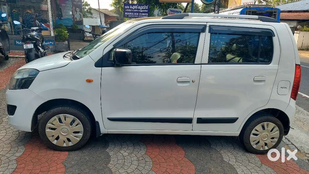 Maruti Suzuki Wagon R 2015 Petrol Well Maintained