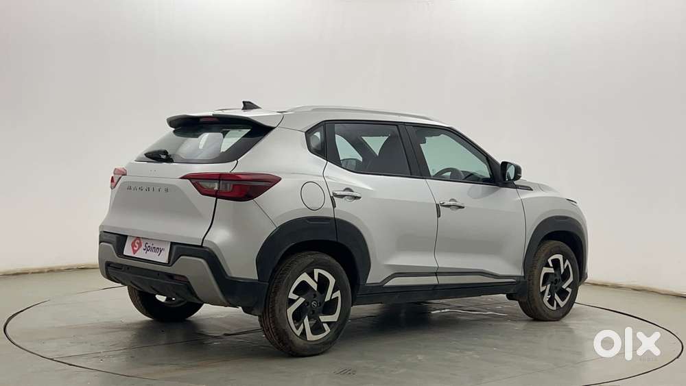 Nissan Magnite 1.0 Xv, 2021, Petrol