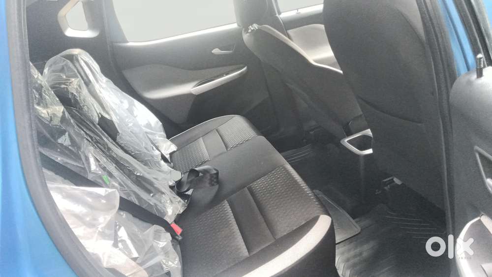 Nissan Magnite 1.0 Xv, 2023, Petrol