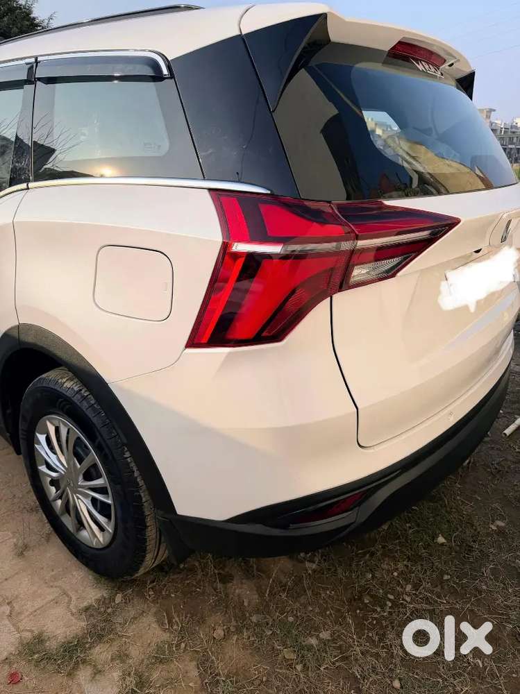 Mahindra Xuv700 7 Seater 2026 Petrol 3241 Km Driven