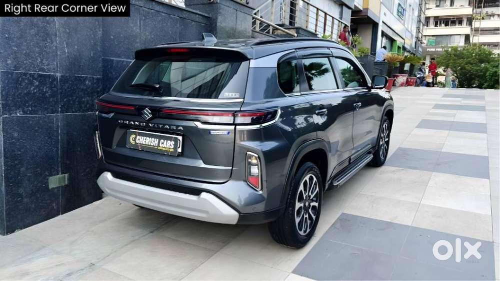 Maruti Suzuki Grand Vitara 1.5 Alpha Smart Hybrid At, 2023, Petrol