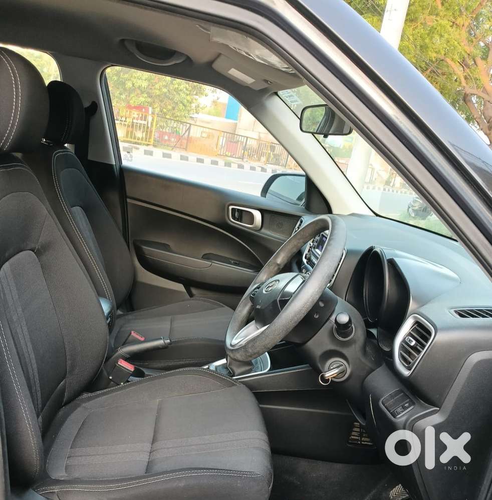 Hyundai Venue S 1.2 Petrol, 2020, Petrol