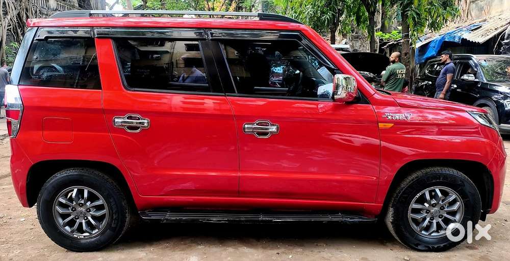 Mahindra Tuv 300 T10, 2018, Diesel