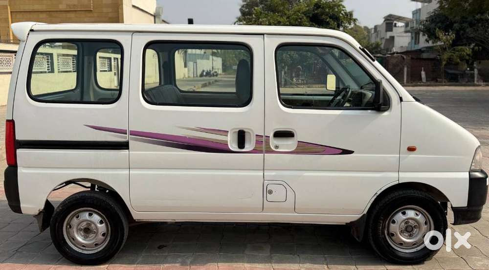 Maruti Suzuki Eeco 5 Seater Ac, 2017, Cng & Hybrids