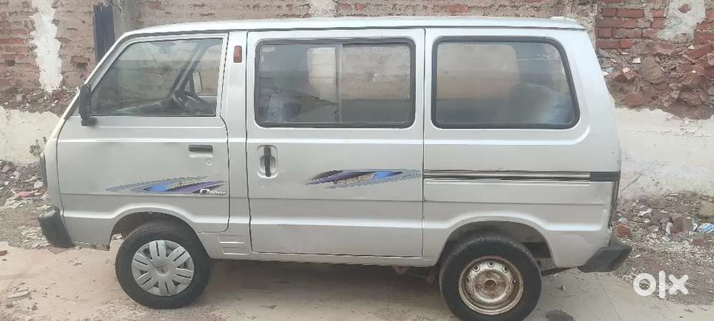 2010 Maruti Omni 8-seater Car