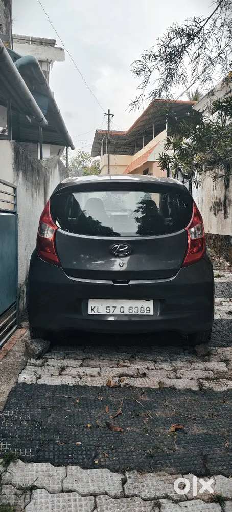 Hyundai Eon 2017 Petrol Well Maintained