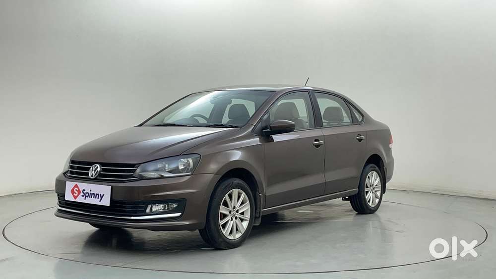 Volkswagen Vento 1.2 Tsi Highline At, 2016, Petrol