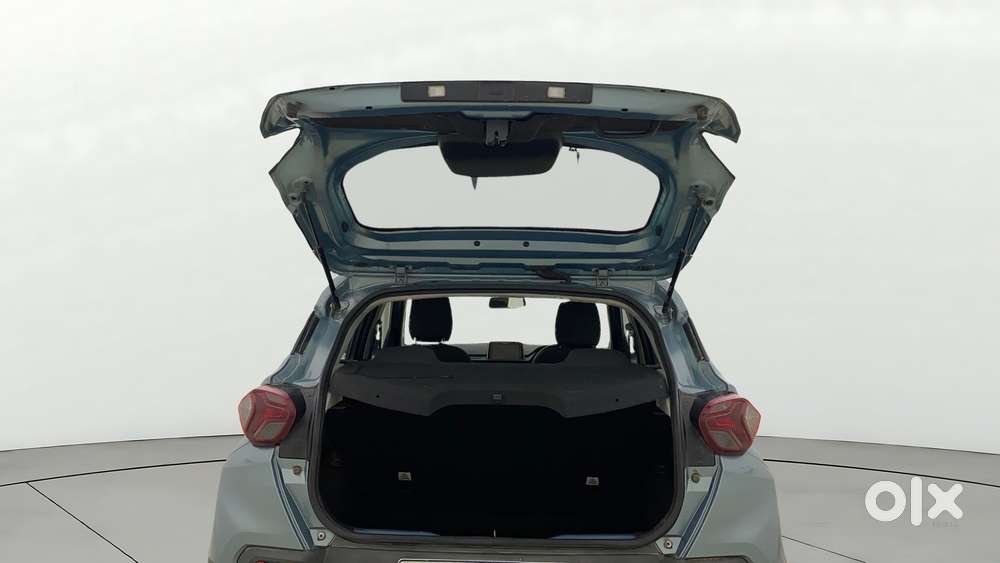 Tata Punch Camo Adventure Mt, 2022, Petrol