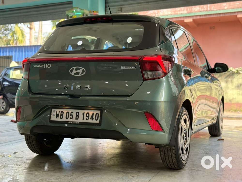 Hyundai Grand I10 Nios Corprate Edition 1.2 At, 2024, Petrol