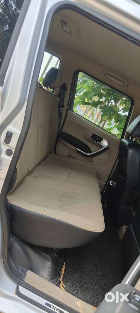 Mahindra Tuv 300 T10, 2019, Diesel