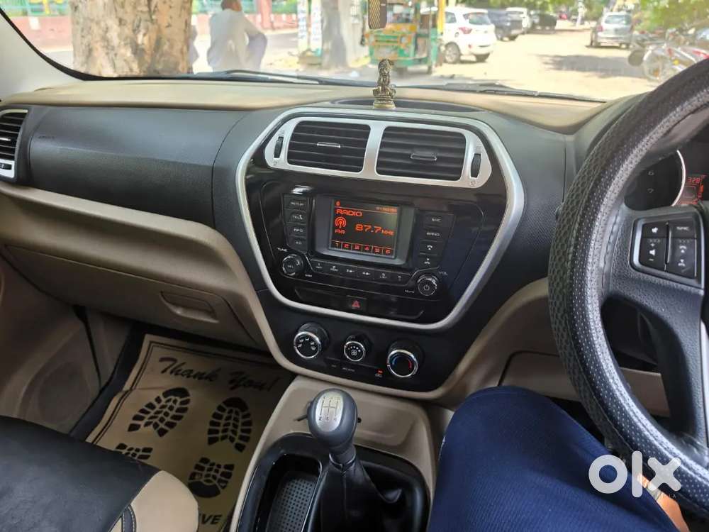 Mahindra Tuv 300 Diesel 2018