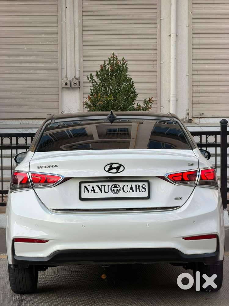 Hyundai Verna 1.6 Sx (o) Vtvt, 2018, Petrol