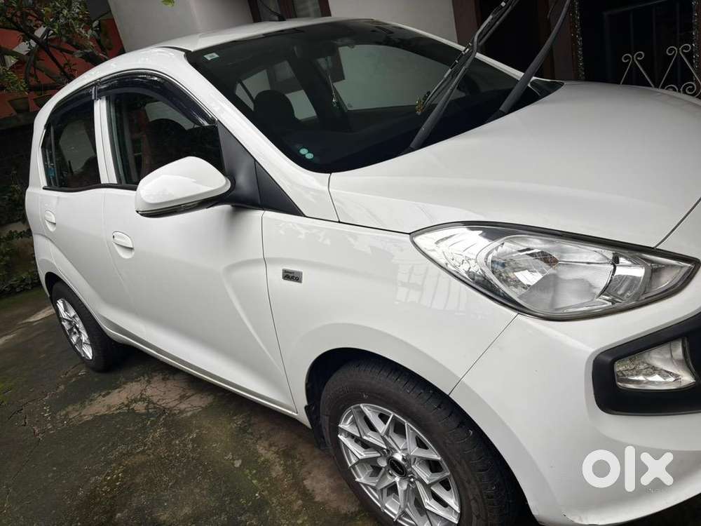 Hyundai New Amt 2019 Petrol 36005 Km Driven