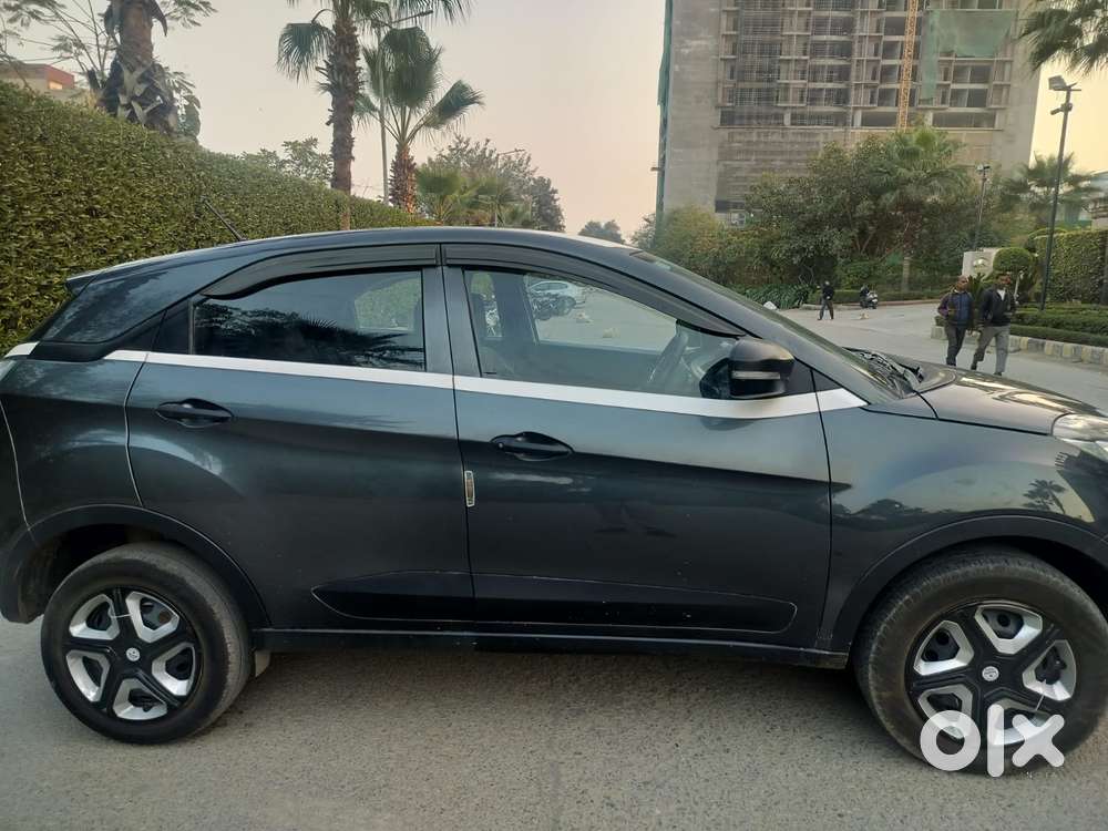 Tata Nexon 1.5 Revotorq Xm (s), 2018, Diesel