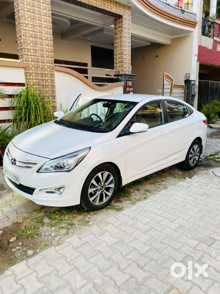 Hyundai Fluidic Verna 1.6 Vtvt Sx, 2016, Petrol