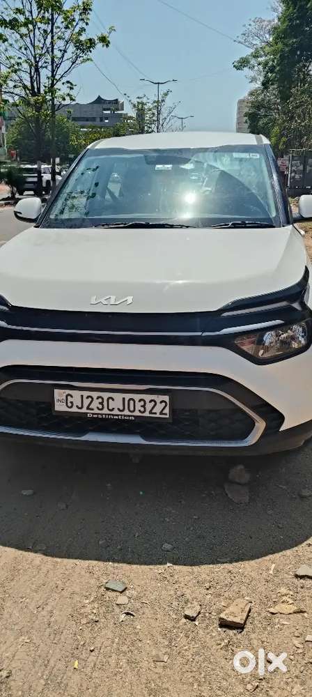 Kia Carens 2025 Diesel 5000 Km Driven