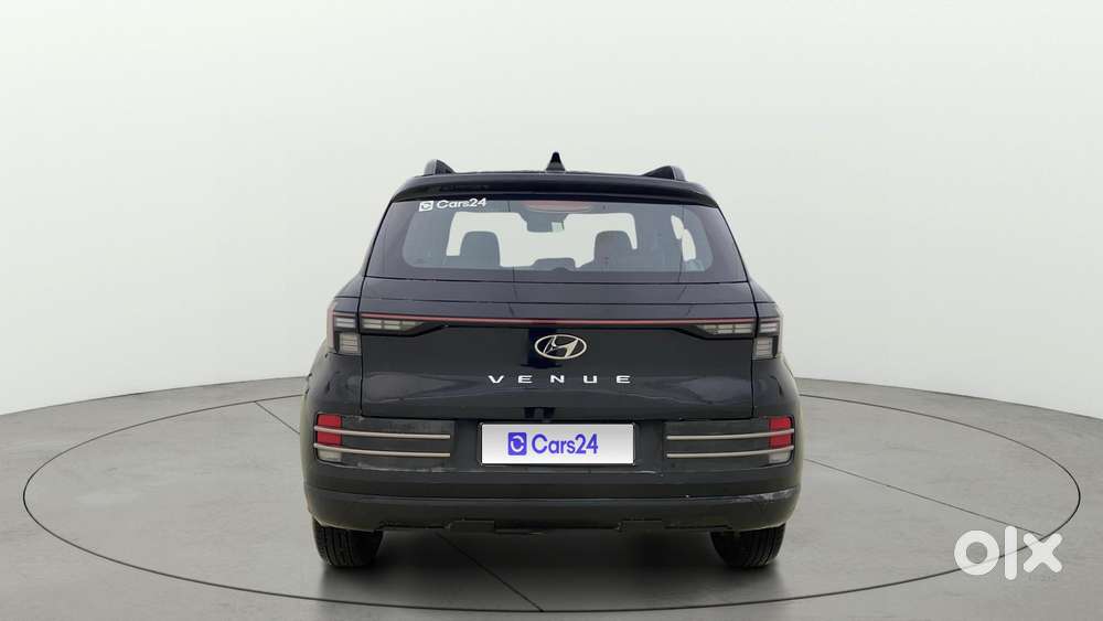 Hyundai Venue S (o) 1.2 Petrol Knight Edition, 2024, Petrol