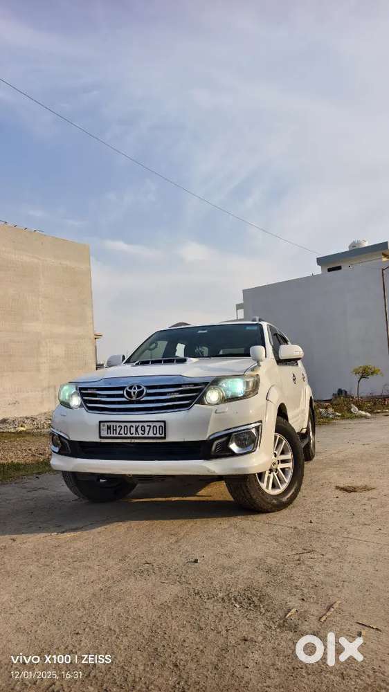 Toyota Fortuner 2012 Diesel Mh20