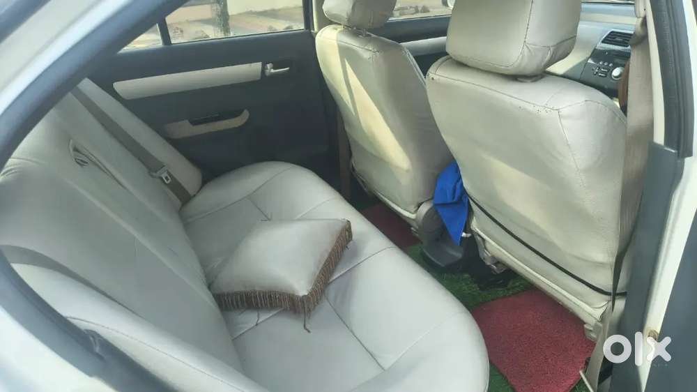 Maruti Suzuki Swift Dzire 2012 Petrol 100000 Km Driven