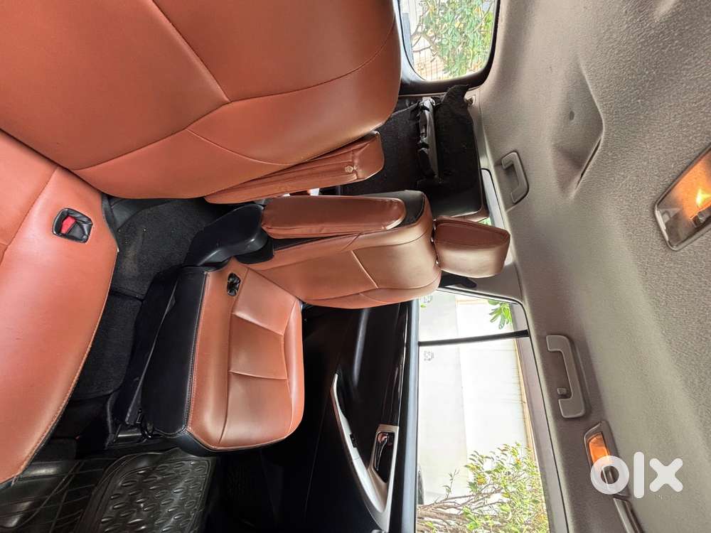 Toyota Innova Crysta 2017