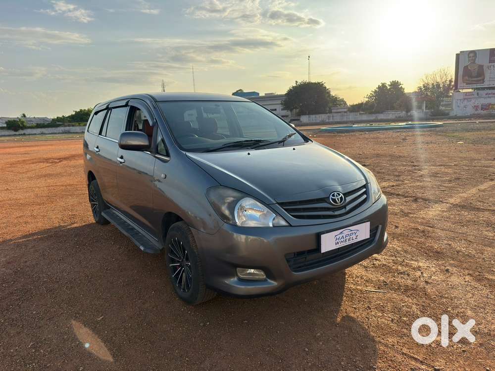 Toyota Innova 2.5 V Diesel