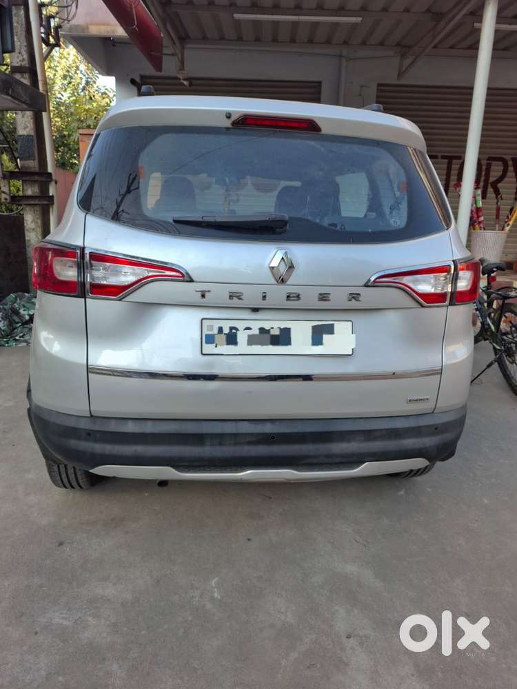 Renault Triber Rxz, 2021, Petrol