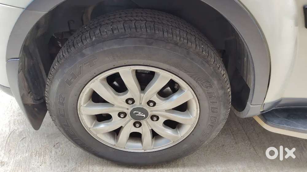 Mahindra Xuv500 2016 Diesel 129000 Km Driven